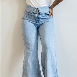 Denim high rise jeans